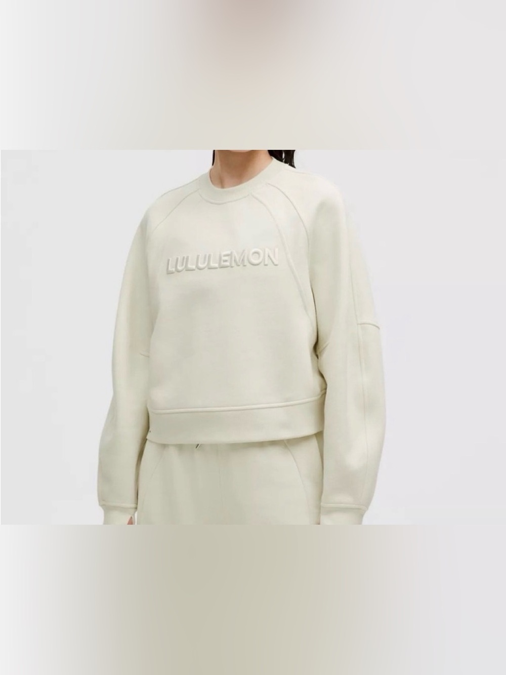 Lululemon Scuba Oversized Pullover *Wordmark
Bone